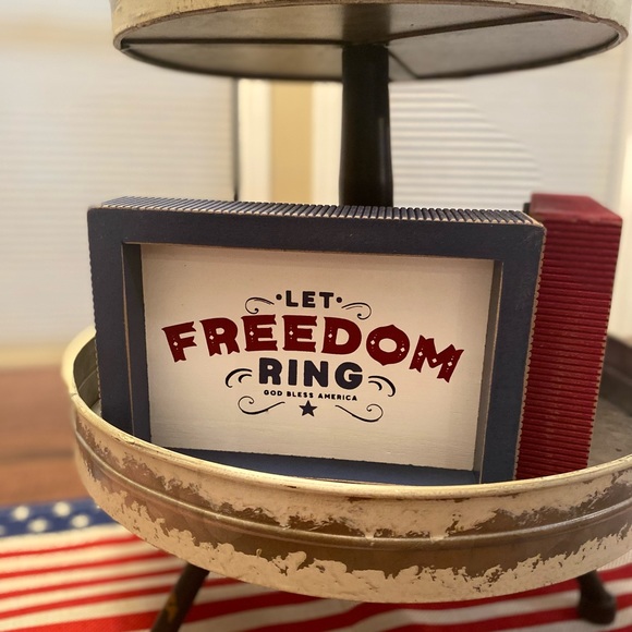 Patriotic Tier Tray Set Of 3, Let Freedom Ring & Proud To Be An American Signs - Picture 8 of 16